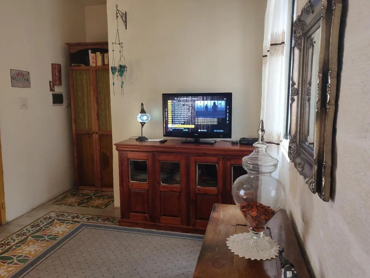 Vittoriosa Holiday Apartment Rental With Ac